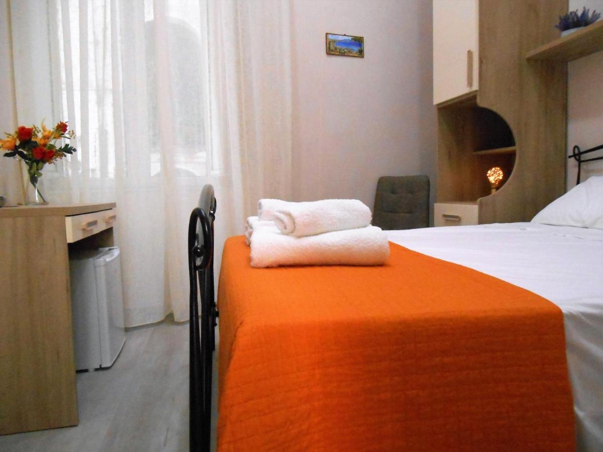Essenza Di Napoli Bed & Breakfast Dış mekan fotoğraf