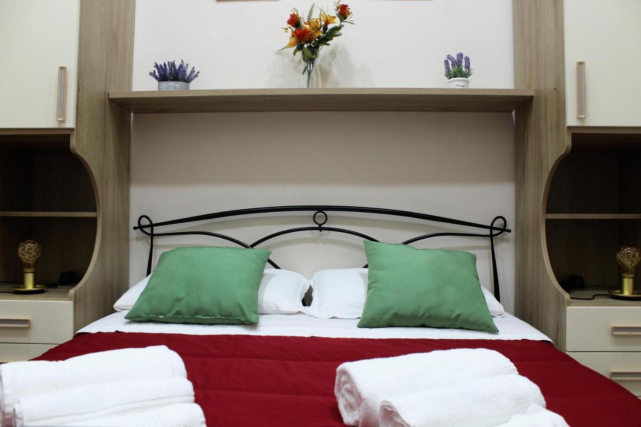 Essenza Di Napoli Bed & Breakfast Dış mekan fotoğraf