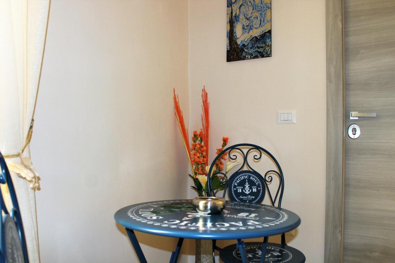 Essenza Di Napoli Bed & Breakfast Dış mekan fotoğraf