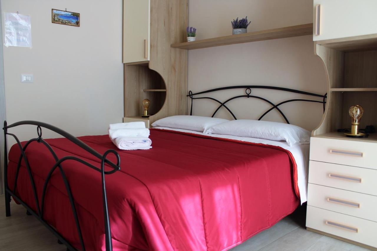 Essenza Di Napoli Bed & Breakfast Dış mekan fotoğraf